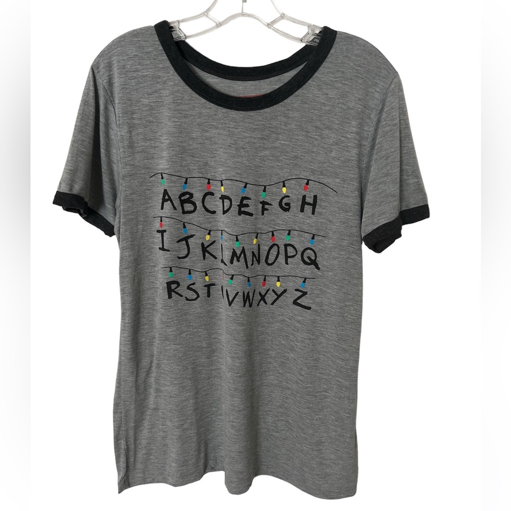 Stranger things t-shirt, size XL, official Netflix merchandise